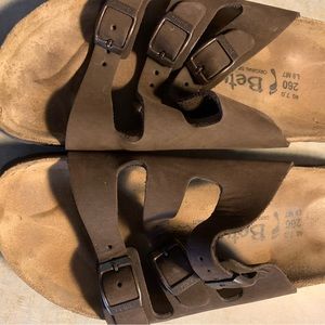 Birkenstock Betula 3 strap brown size 40-narrow